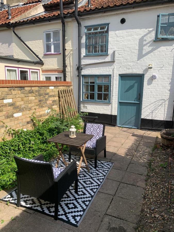 Sweet & Cosy 10 Bridewell Cottage With Parking Available Upon Request Bury St. Edmunds Ngoại thất bức ảnh