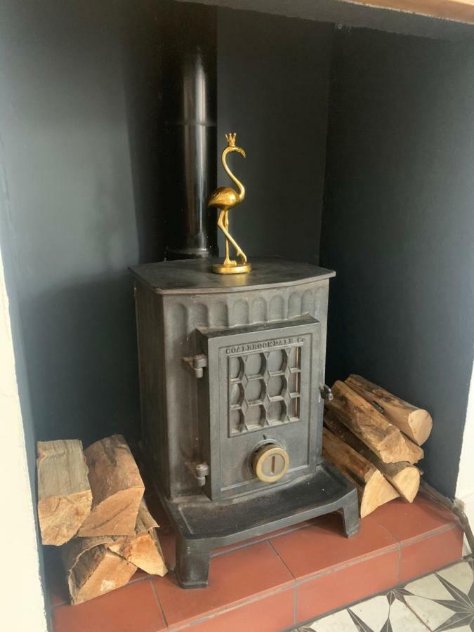 Sweet & Cosy 10 Bridewell Cottage With Parking Available Upon Request Bury St. Edmunds Ngoại thất bức ảnh