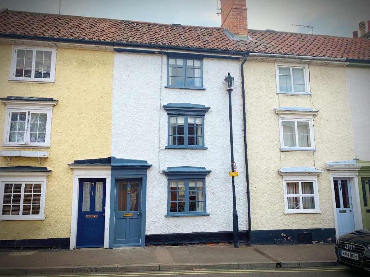 Sweet & Cosy 10 Bridewell Cottage With Parking Available Upon Request Bury St. Edmunds Ngoại thất bức ảnh
