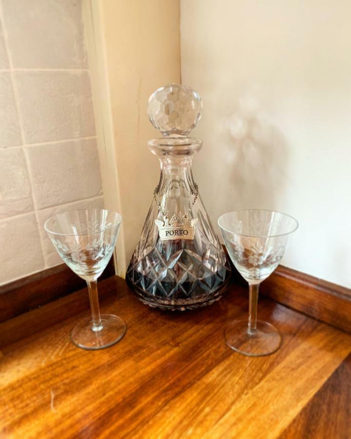 Sweet & Cosy 10 Bridewell Cottage With Parking Available Upon Request Bury St. Edmunds Ngoại thất bức ảnh