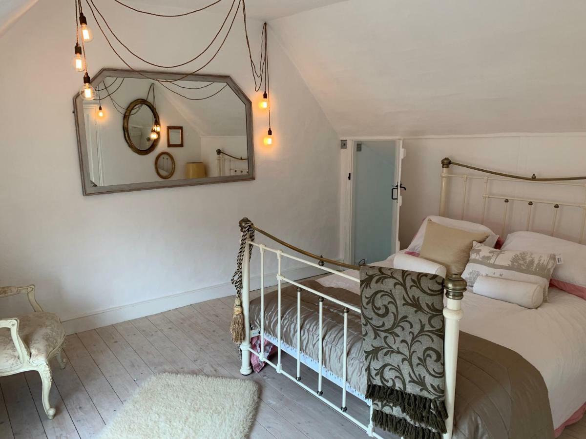 Sweet & Cosy 10 Bridewell Cottage With Parking Available Upon Request Bury St. Edmunds Ngoại thất bức ảnh